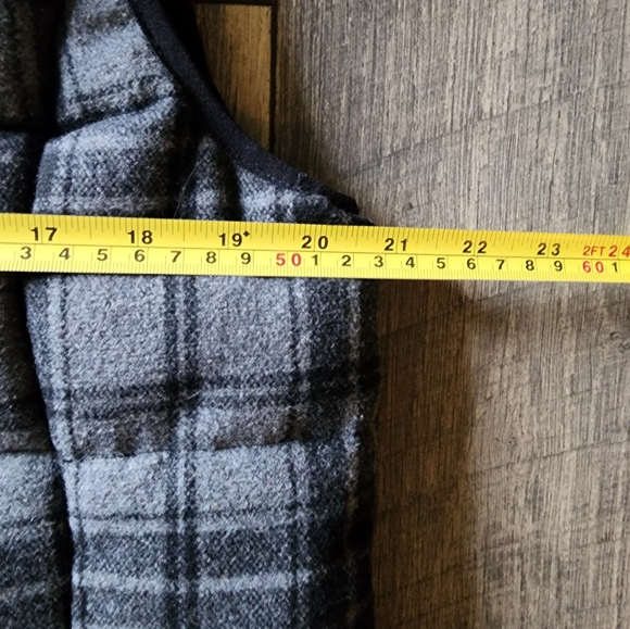 Ruff hewn vest - Picture 6 of 7